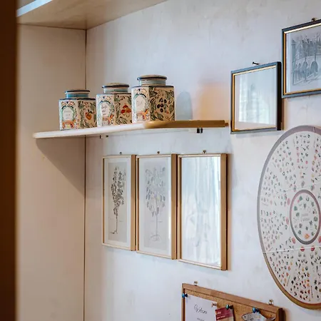 D&r - Metro Re Di דירה